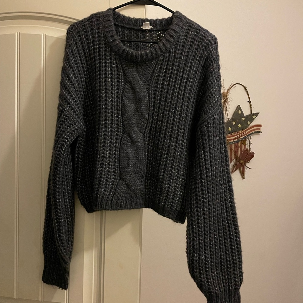 Garage knitted crop sweater!